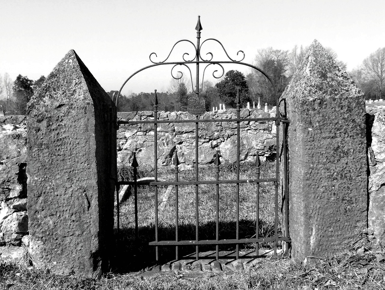 gate graveyard cemetery free photo