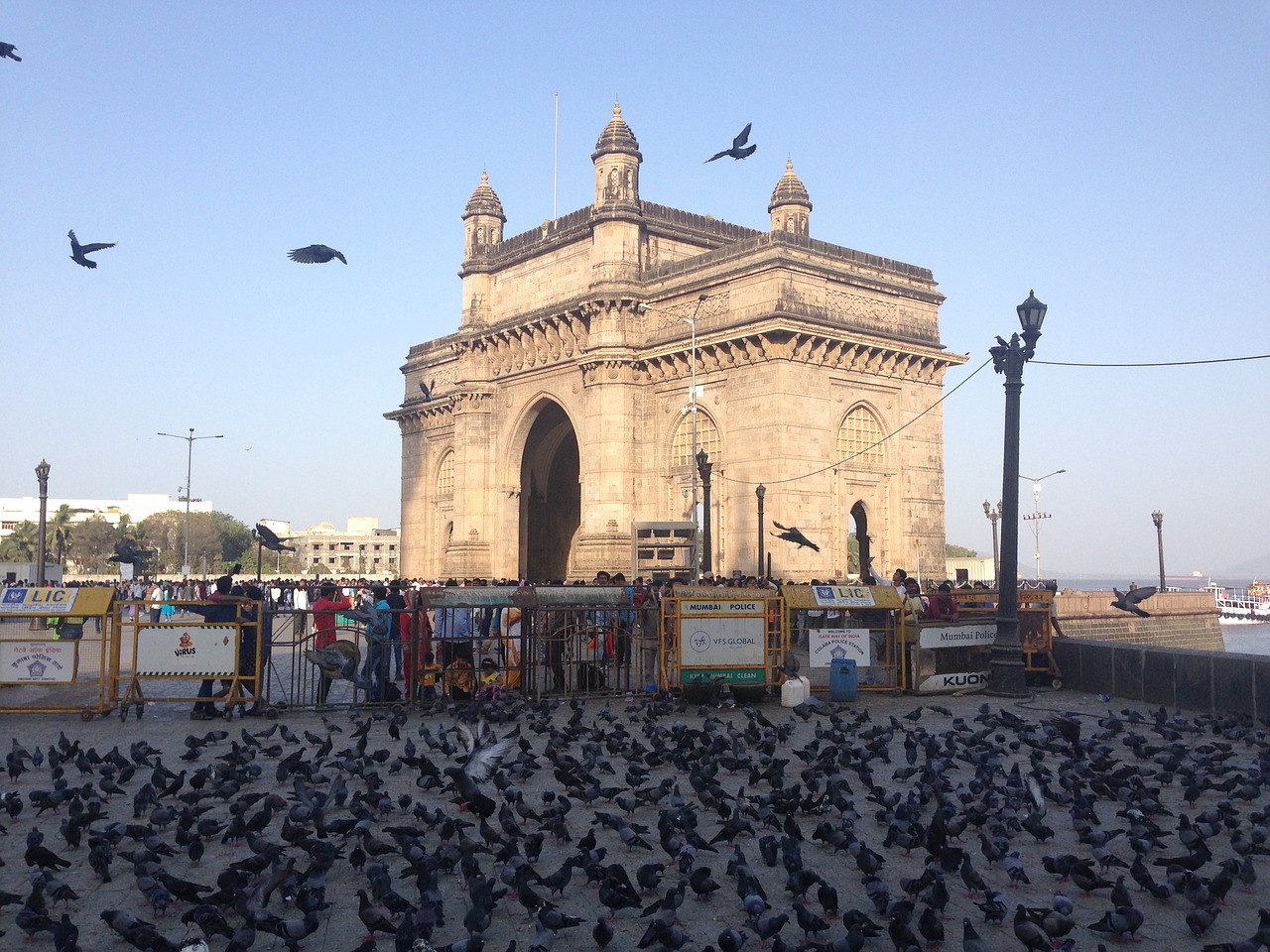 gate of india mumbai colaba free photo