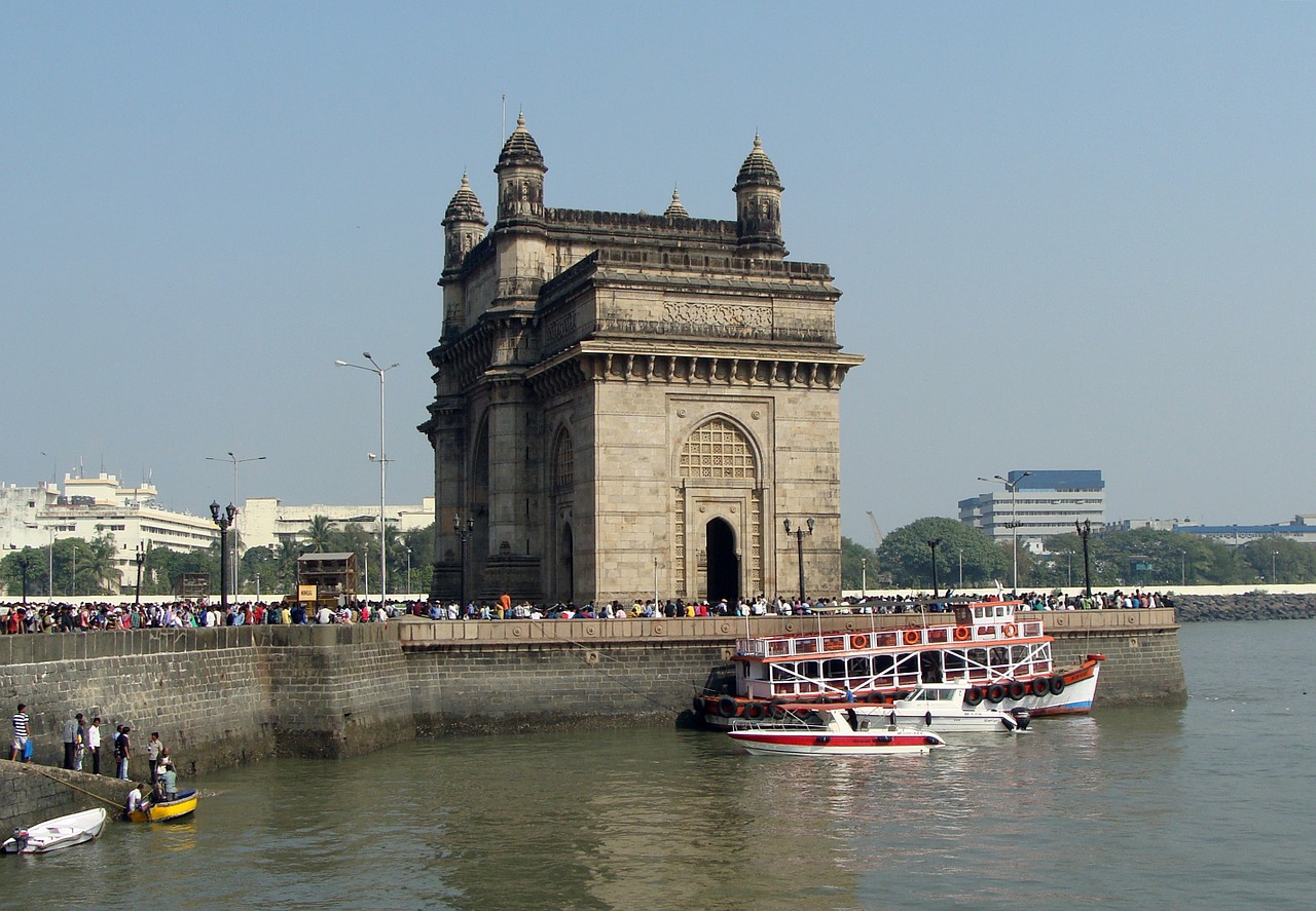 gateway of india monument mumbai free photo