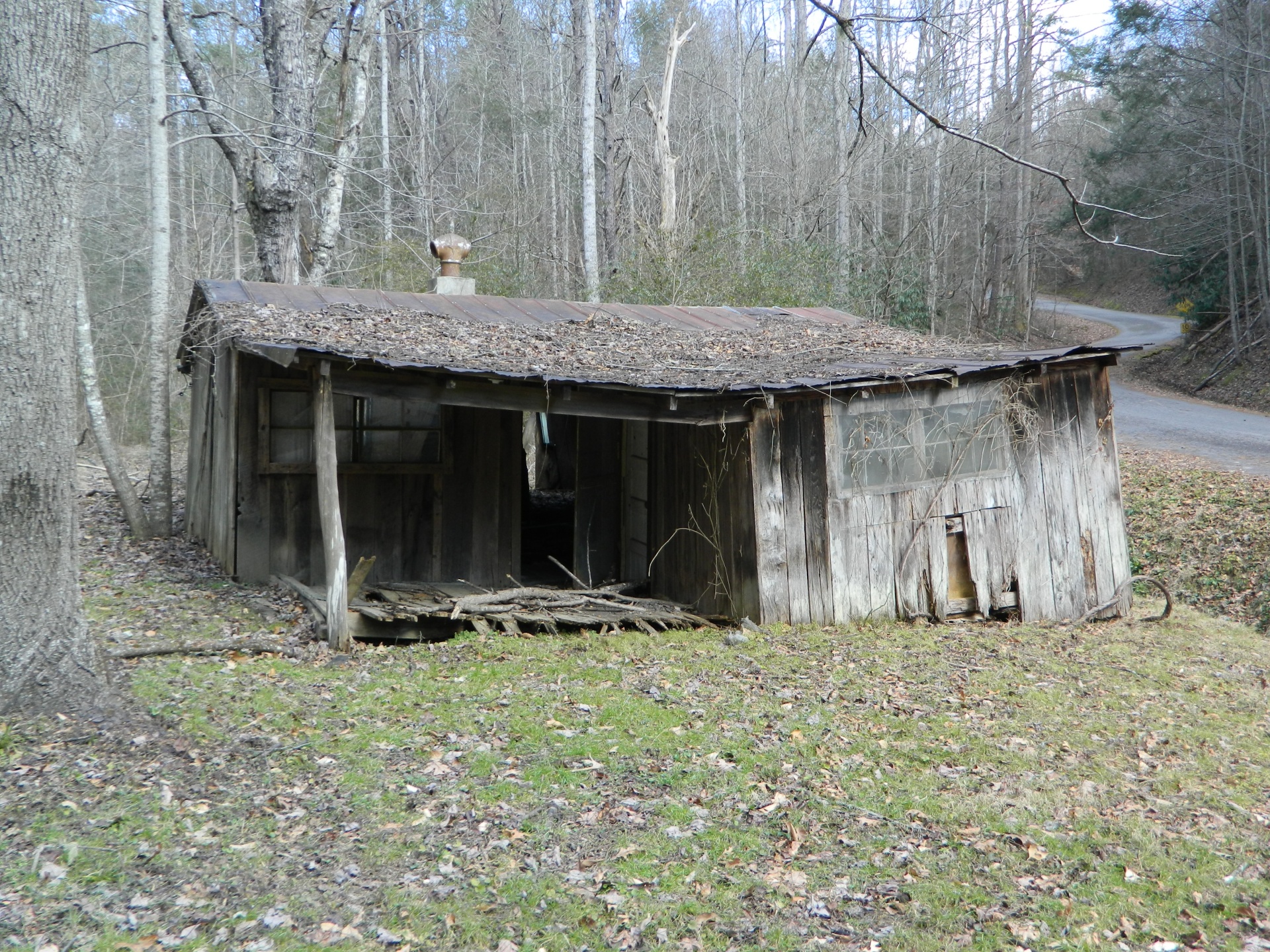 gatlinburg barn rustic free photo