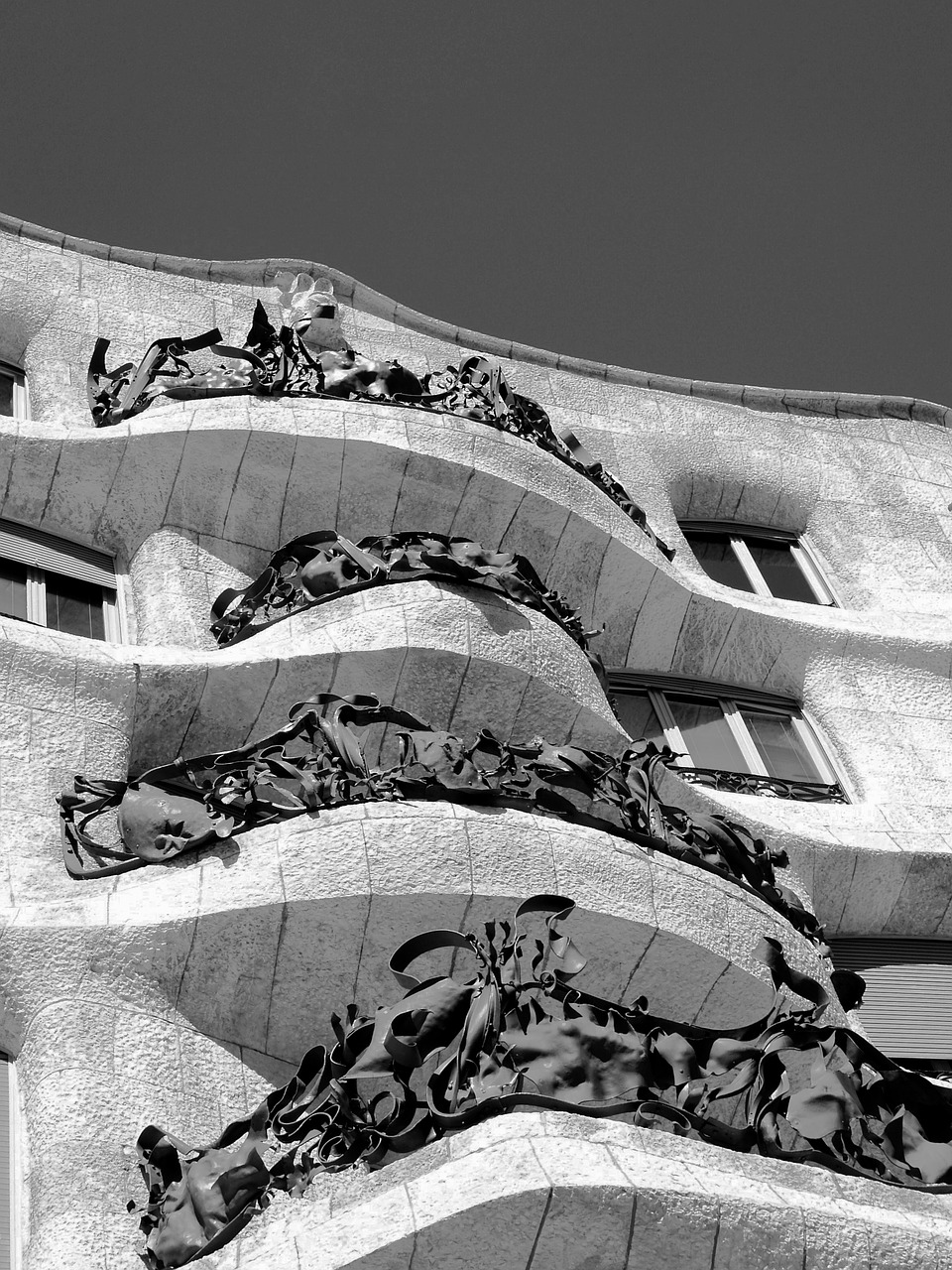 gaudi architecture spain free photo
