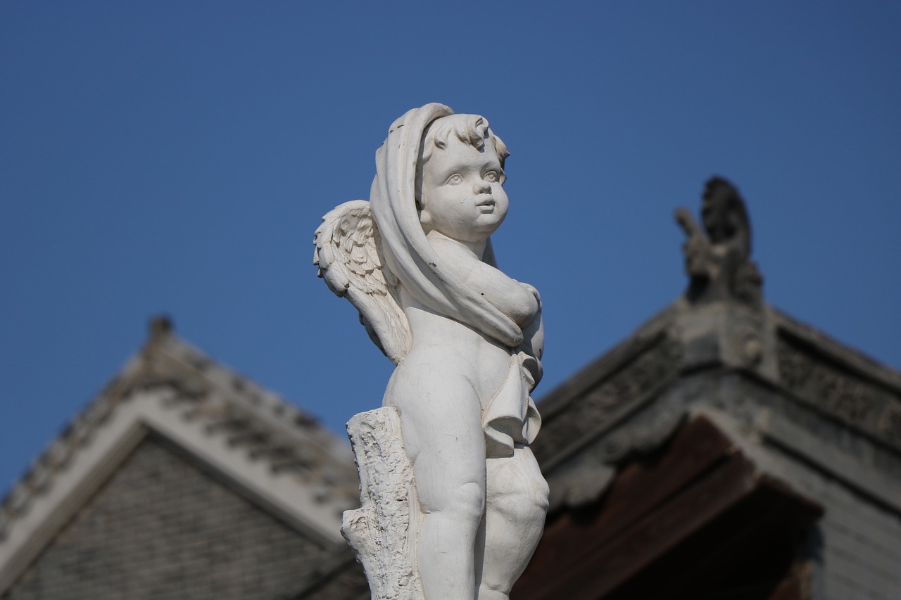 gaze statue angel free photo