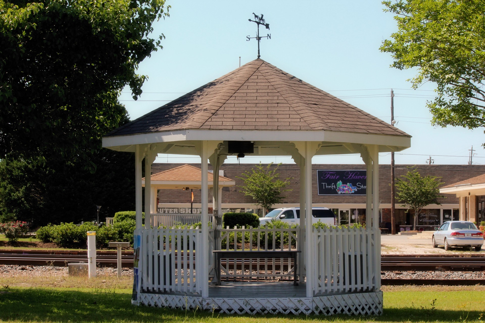 gazebo lattice wood free photo