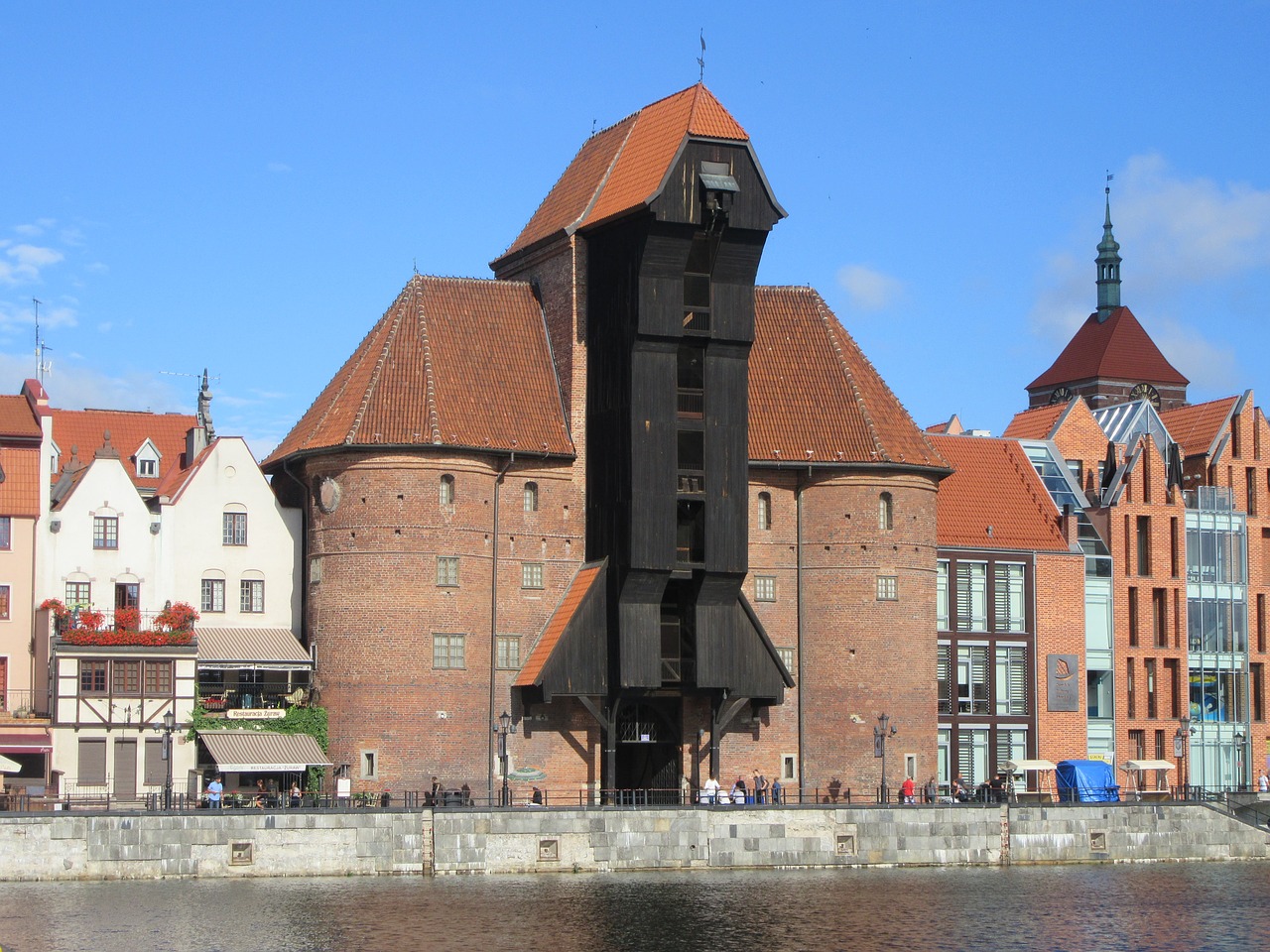 gdansk crane middle ages free photo