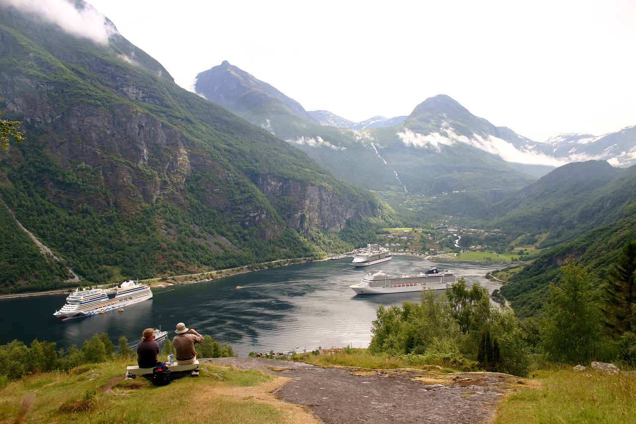 geirangen  norway  mountains free photo