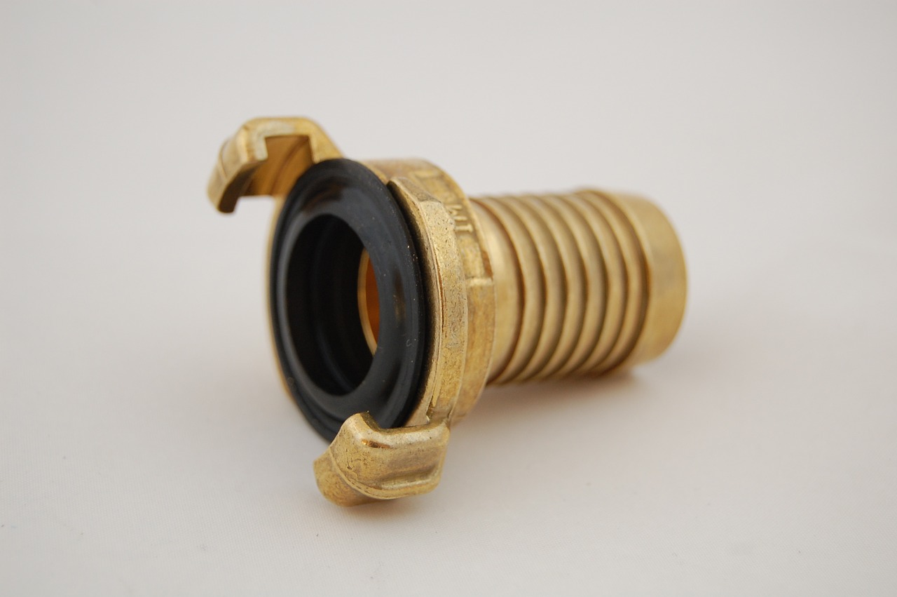 geka plug brass free photo