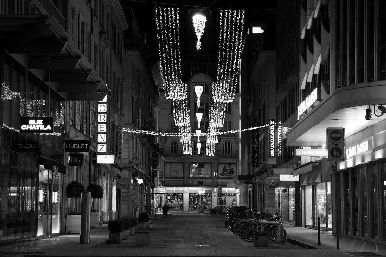 geneva street night free photo