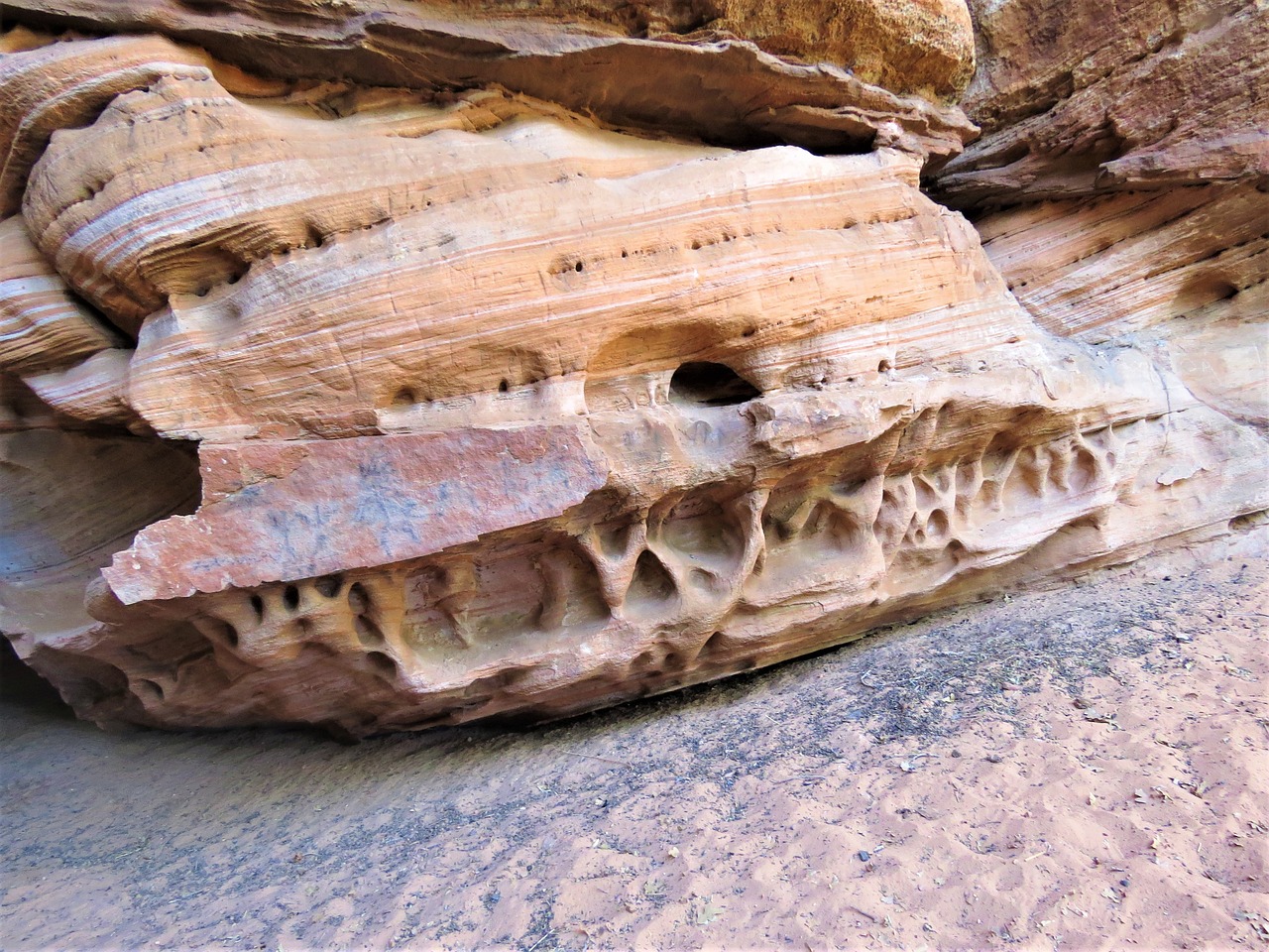 geology unusual rock strata free photo
