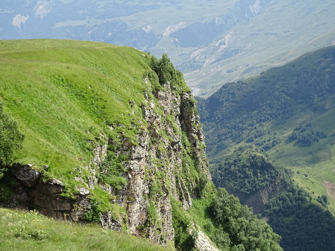 georgia georgian military road caucasus free photo