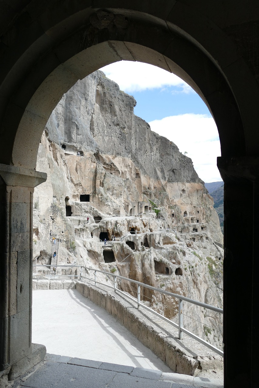 georgia  vardzia  cave city free photo