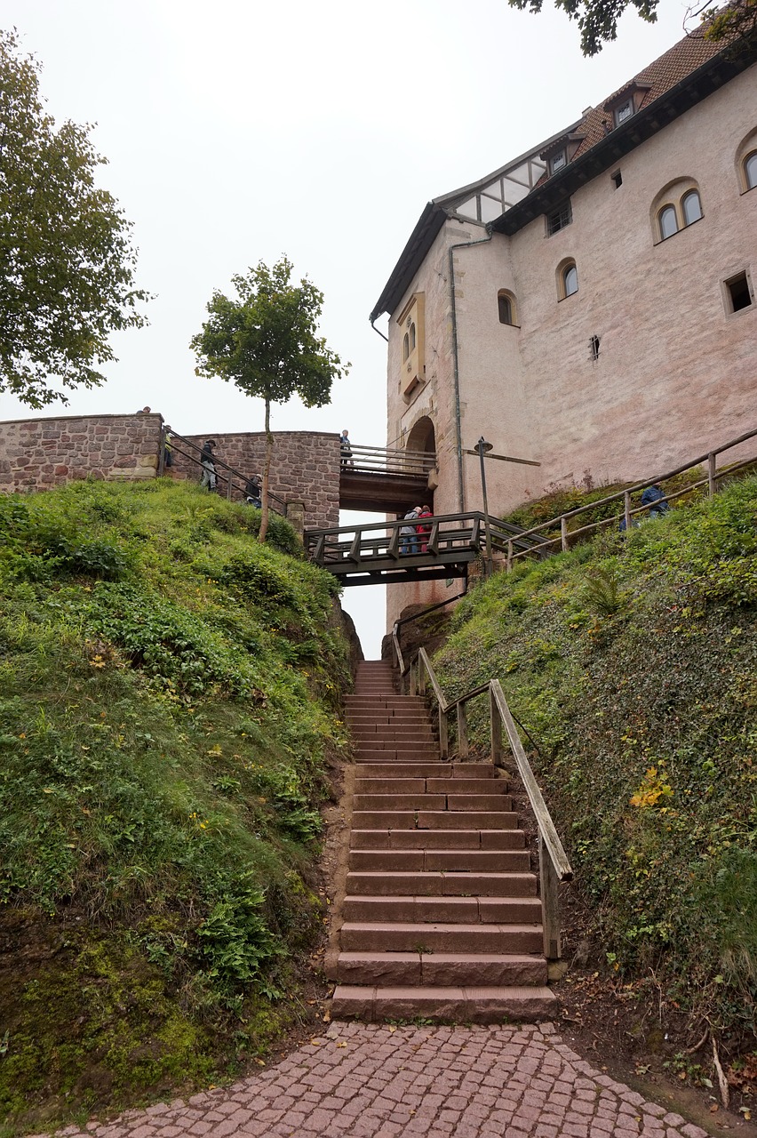 germany eisenach the fortress of wartburg free photo