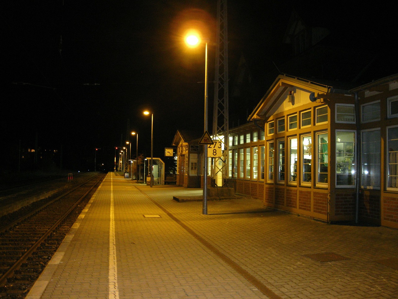 germany train station platform free photo