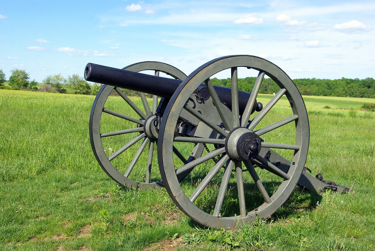 gettysburg cannon  cannon  artillery free photo