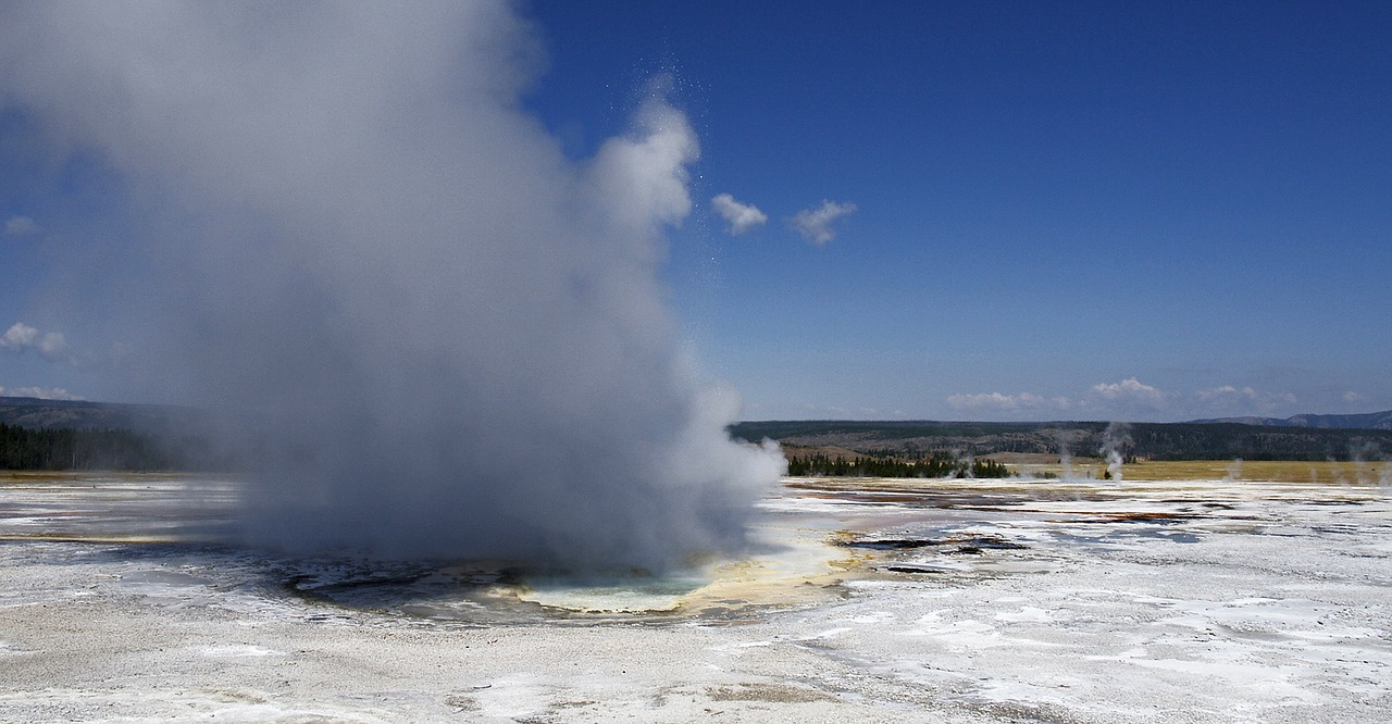 geyser yellowstone national park wyoming free photo