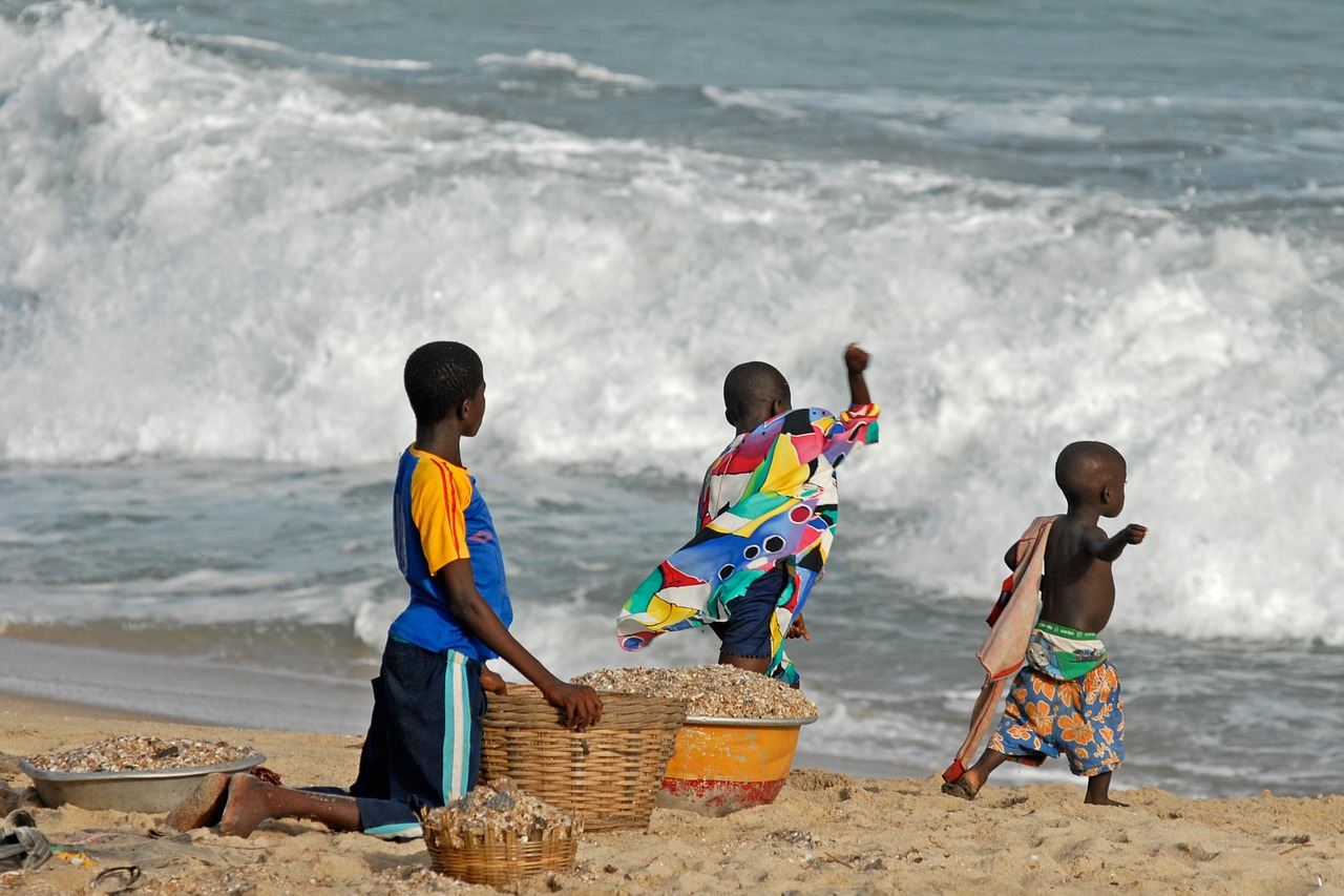 ghana children surf free photo