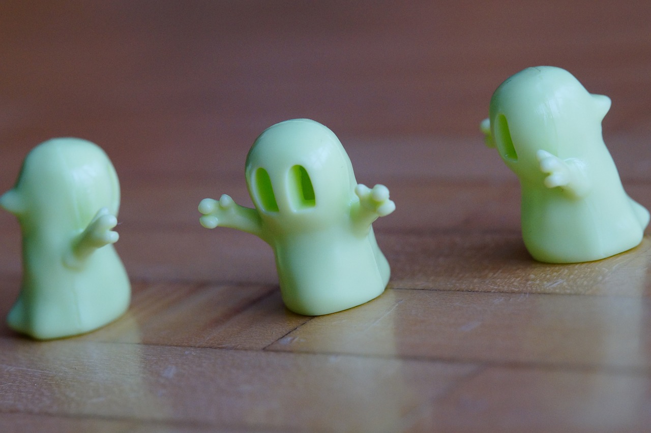 ghost ghosts figures free photo