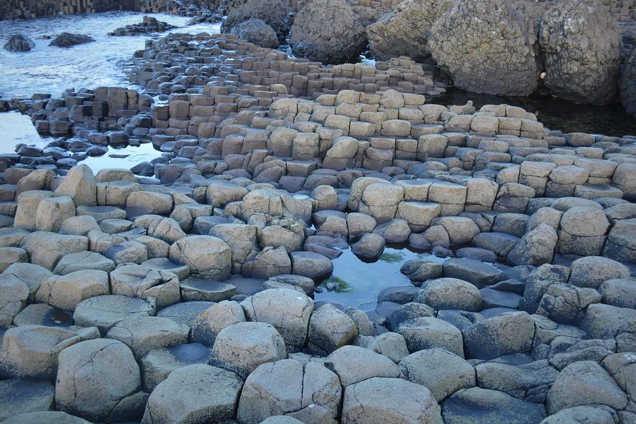 giant's causeway northern ireland rocks free photo