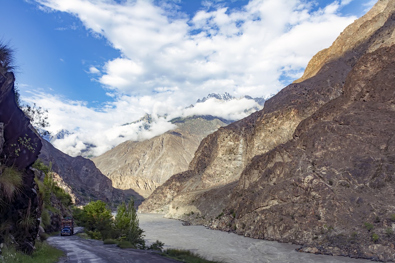 gilgit  skardu  road free photo