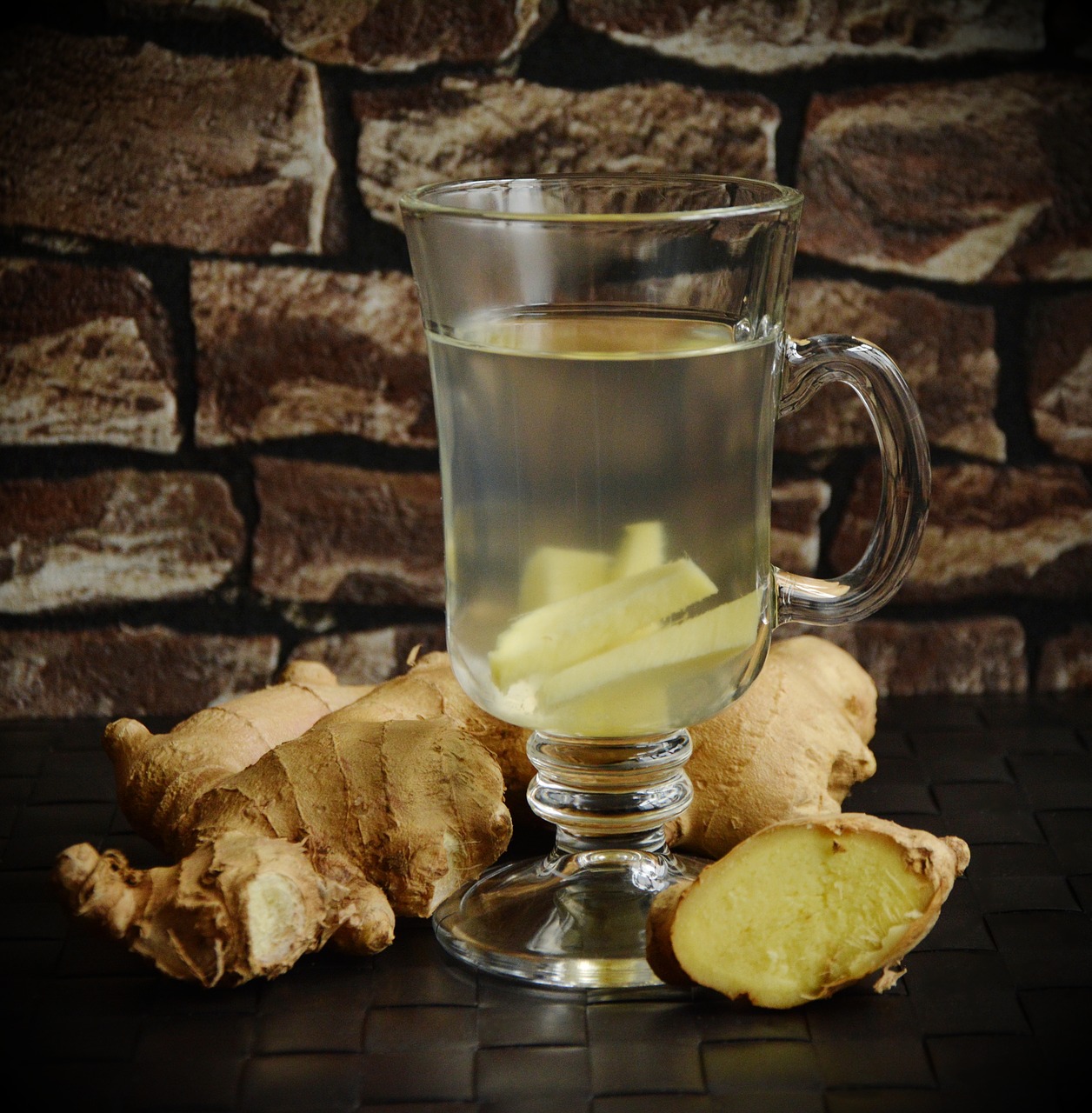 should you drink ginger tea before bed