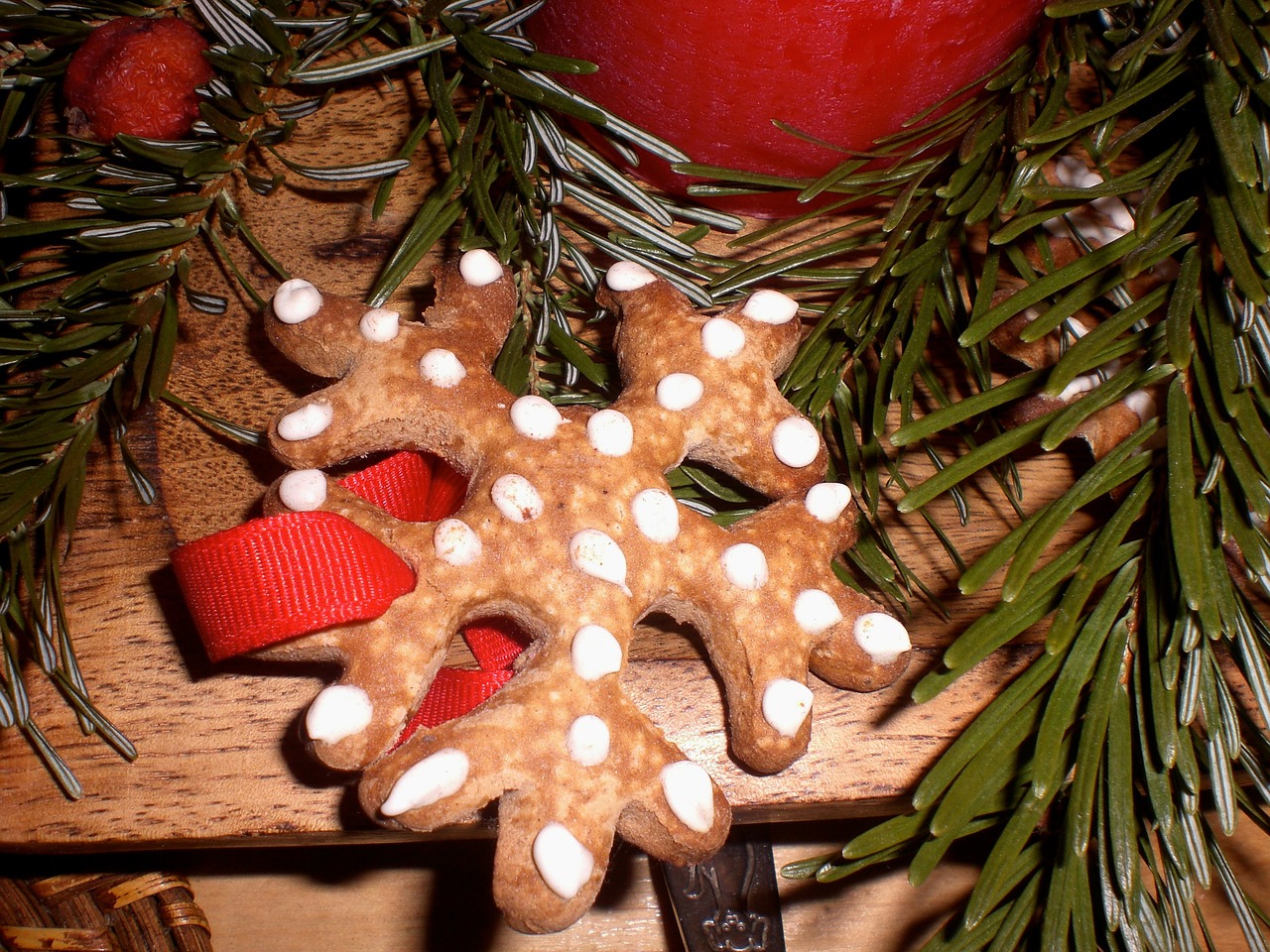 gingerbread snow crystal christmas decorations free photo
