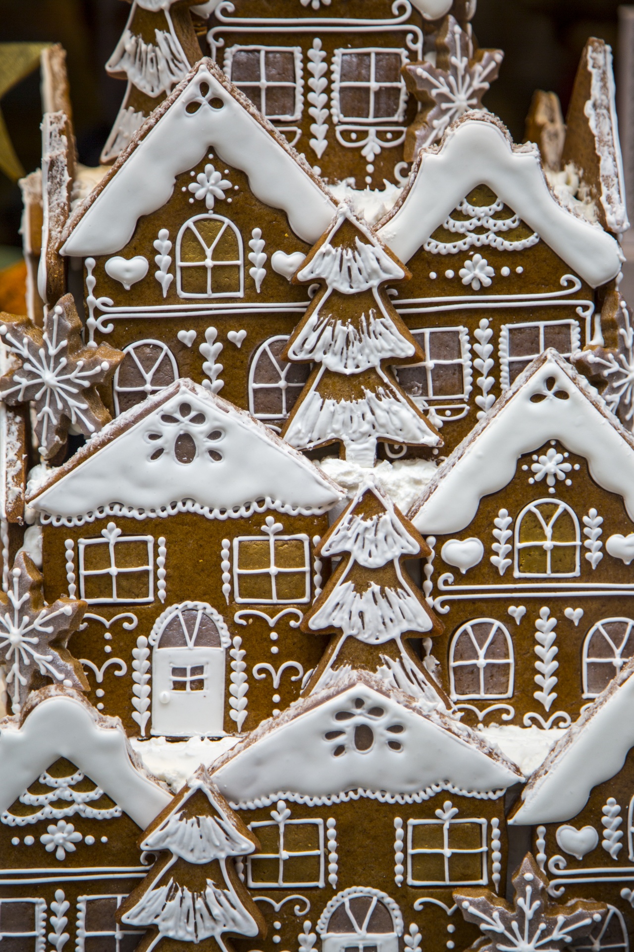 gingerbread decoration brown free photo