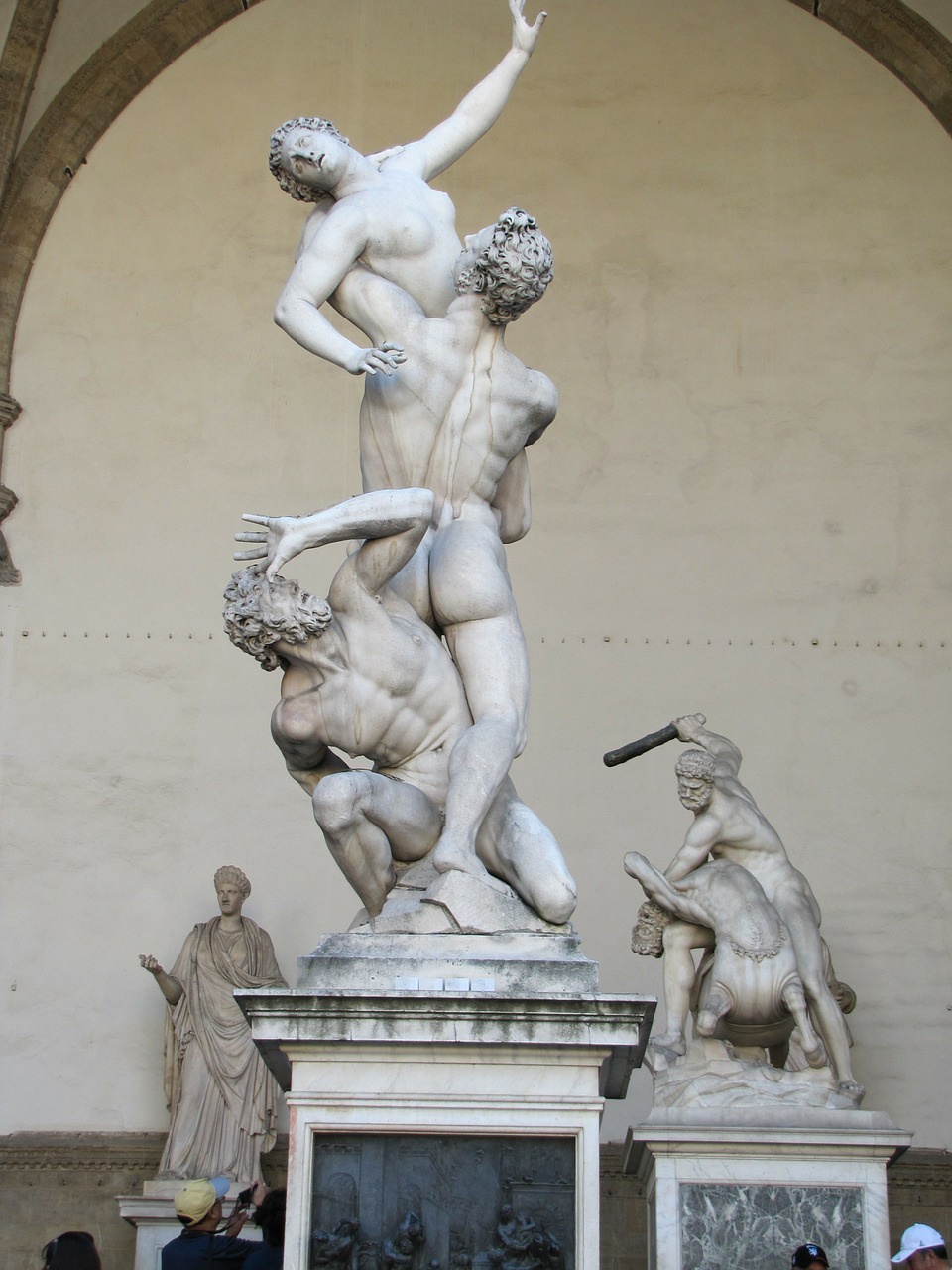 giovanni da bologna the abduction of women this pics statue free photo
