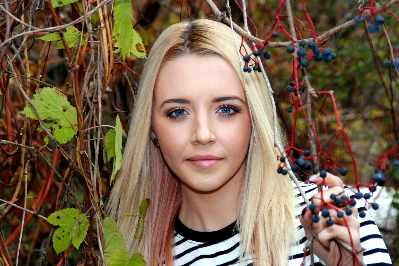 girl portrait blue eyes free photo