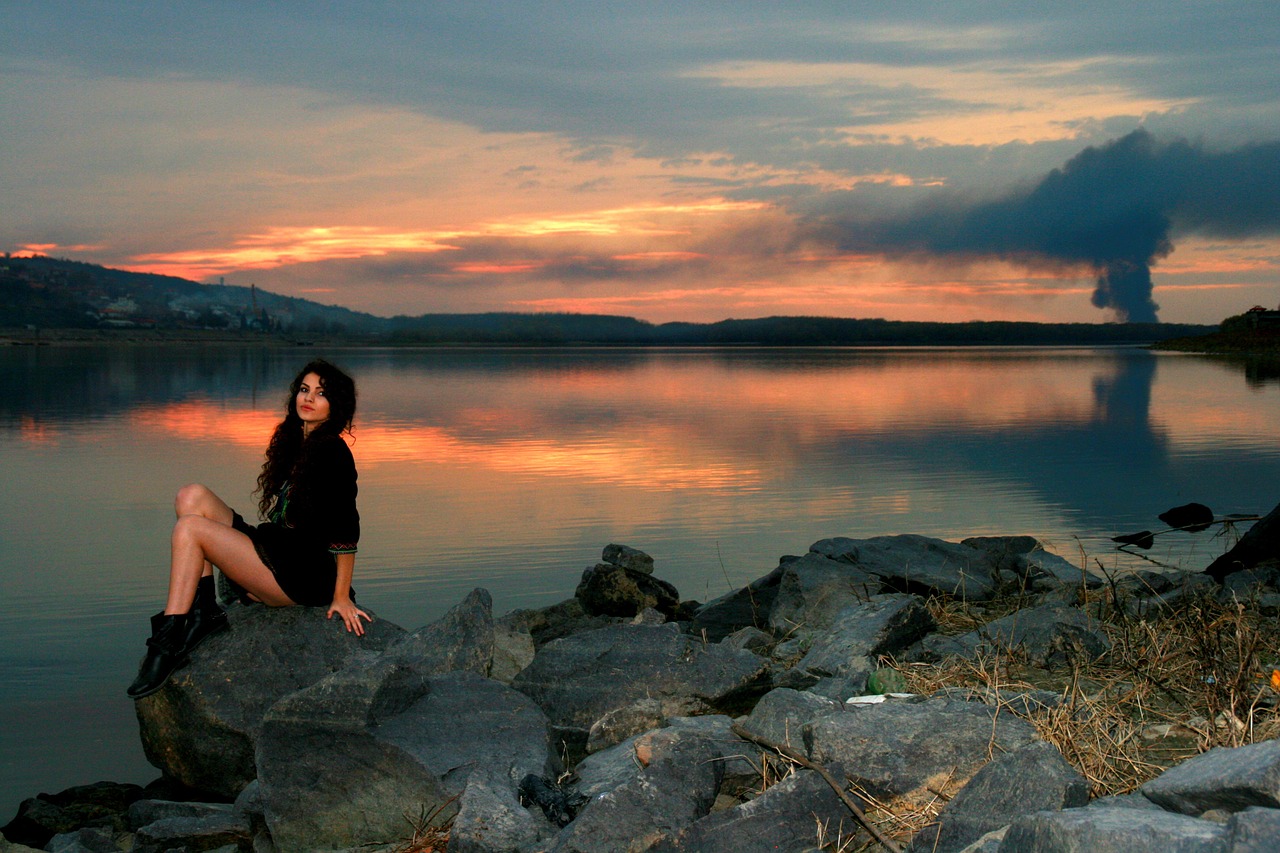 girl lake sunset free photo