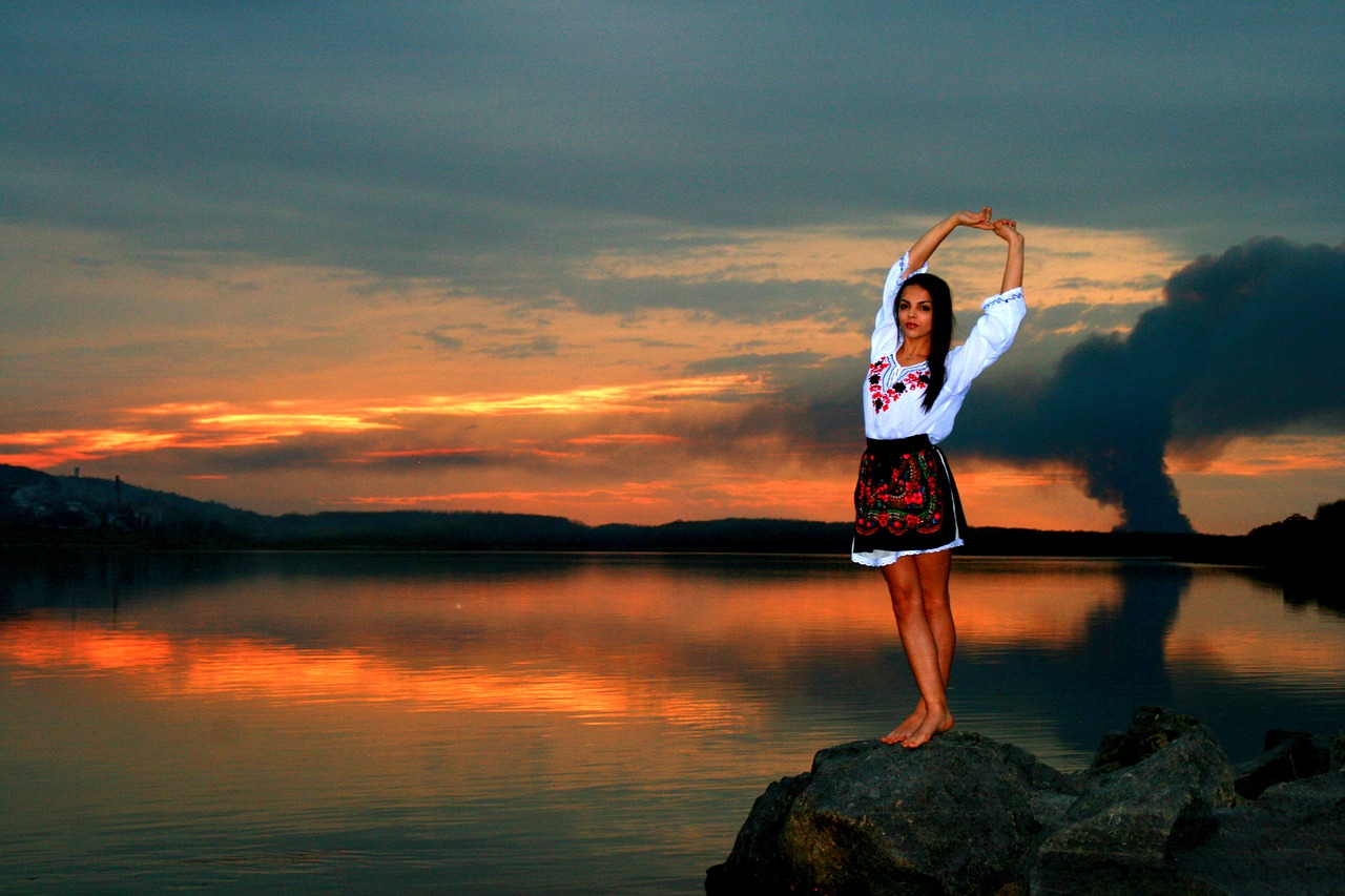 girl lake sunset free photo