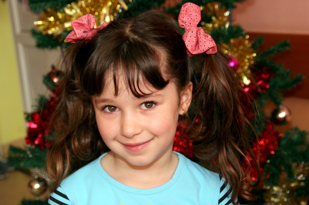 girl christmas christmas tree free photo