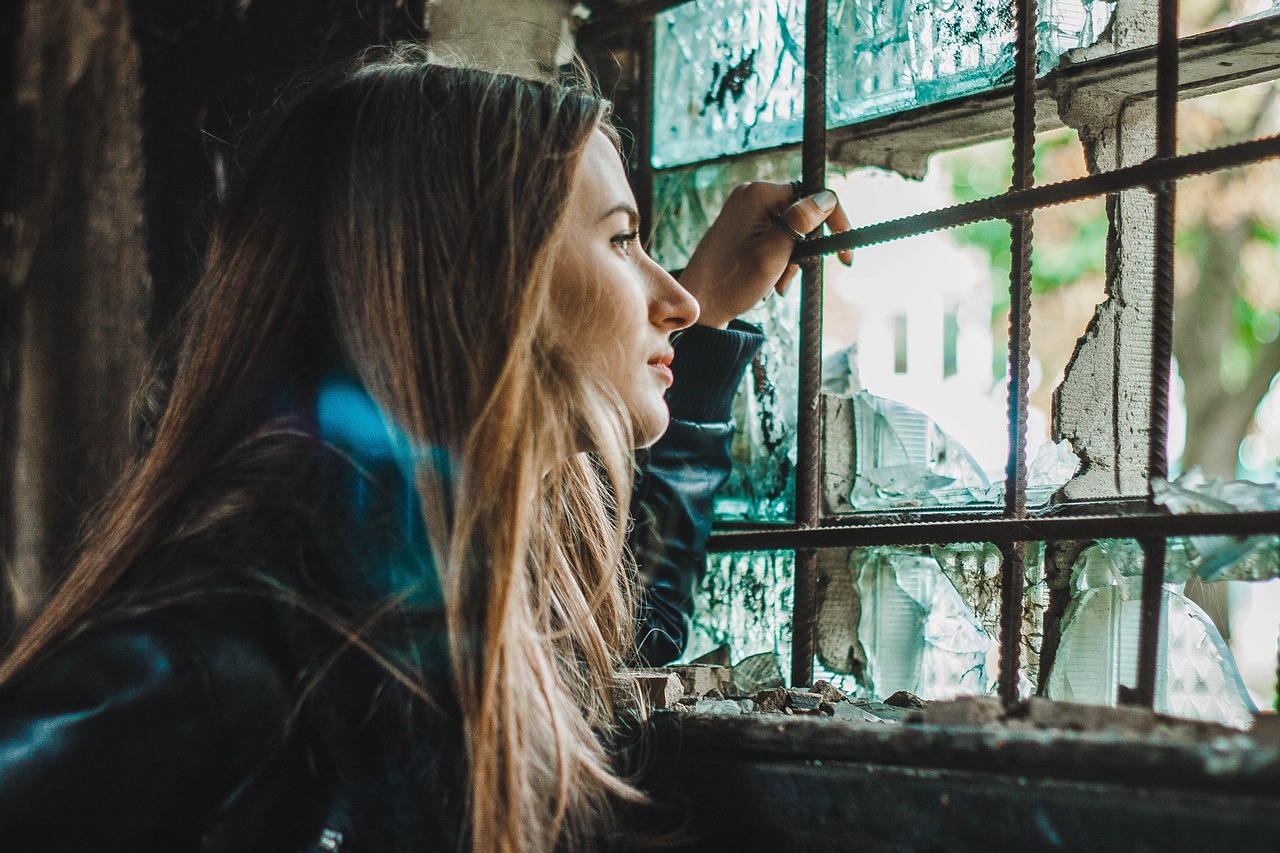 girl portrait industrial free photo