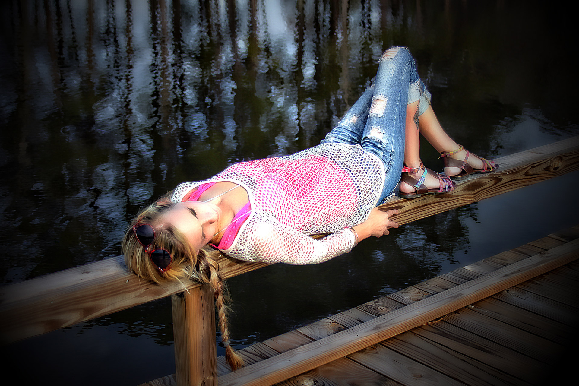 girl portrait lake free photo