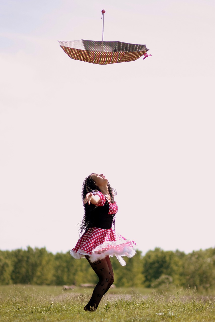 girl umbrella flight free photo