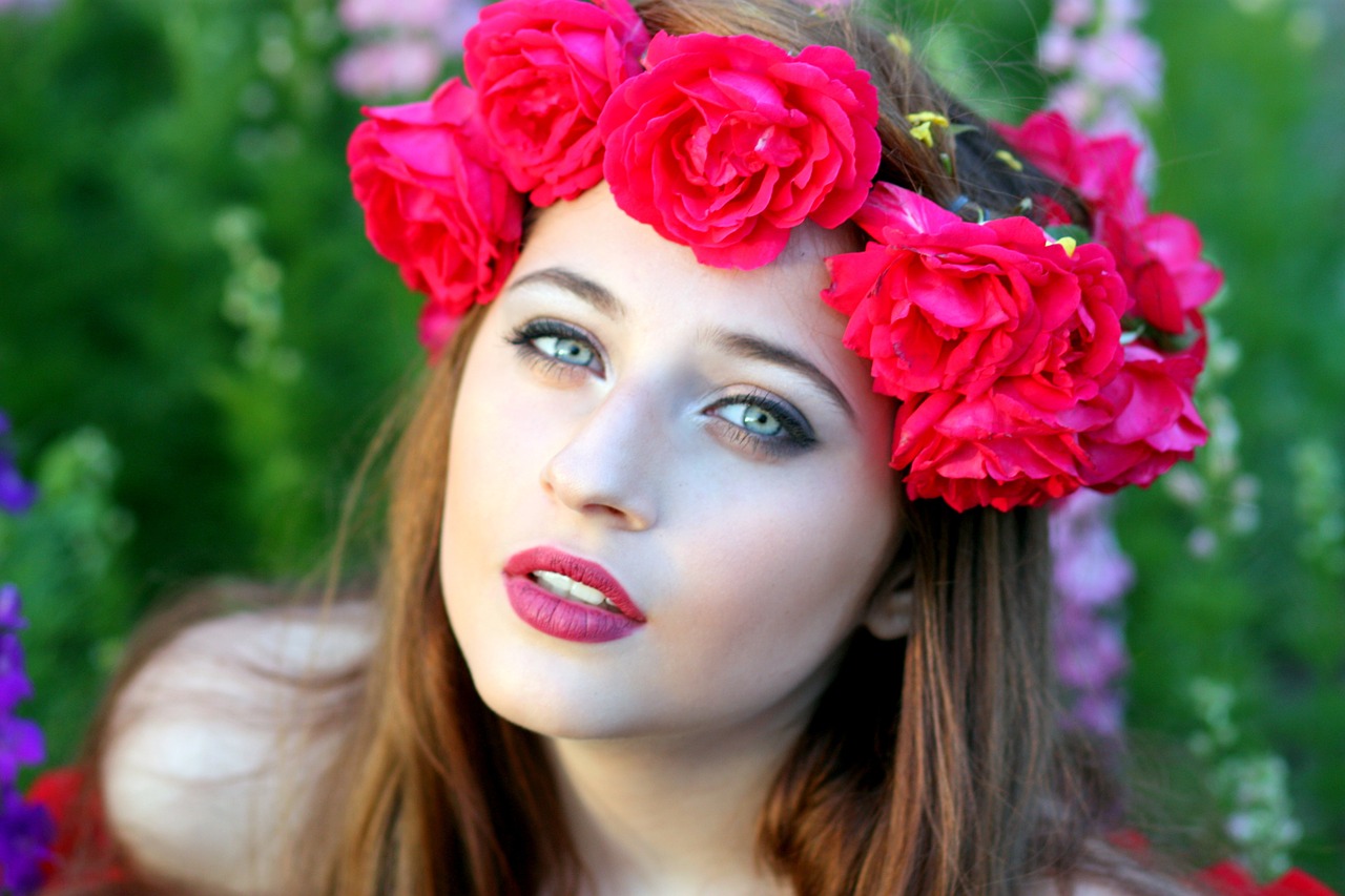 girl flowers wreath free photo