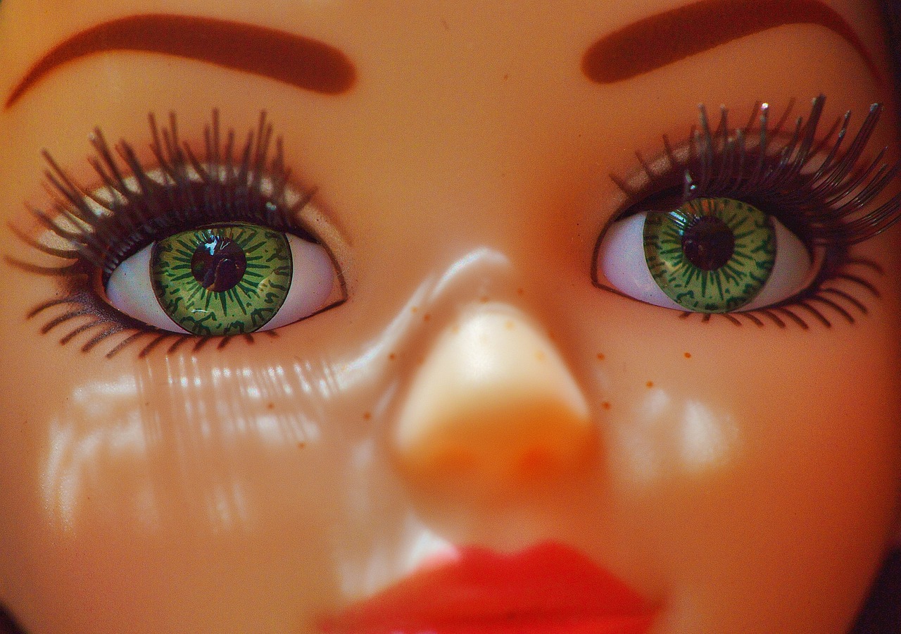 girl doll eyes free photo