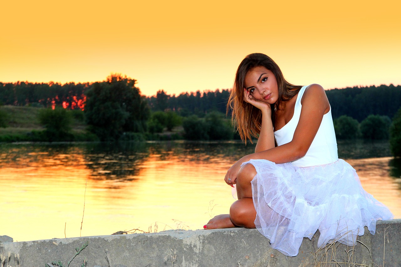 girl sunset lake free photo