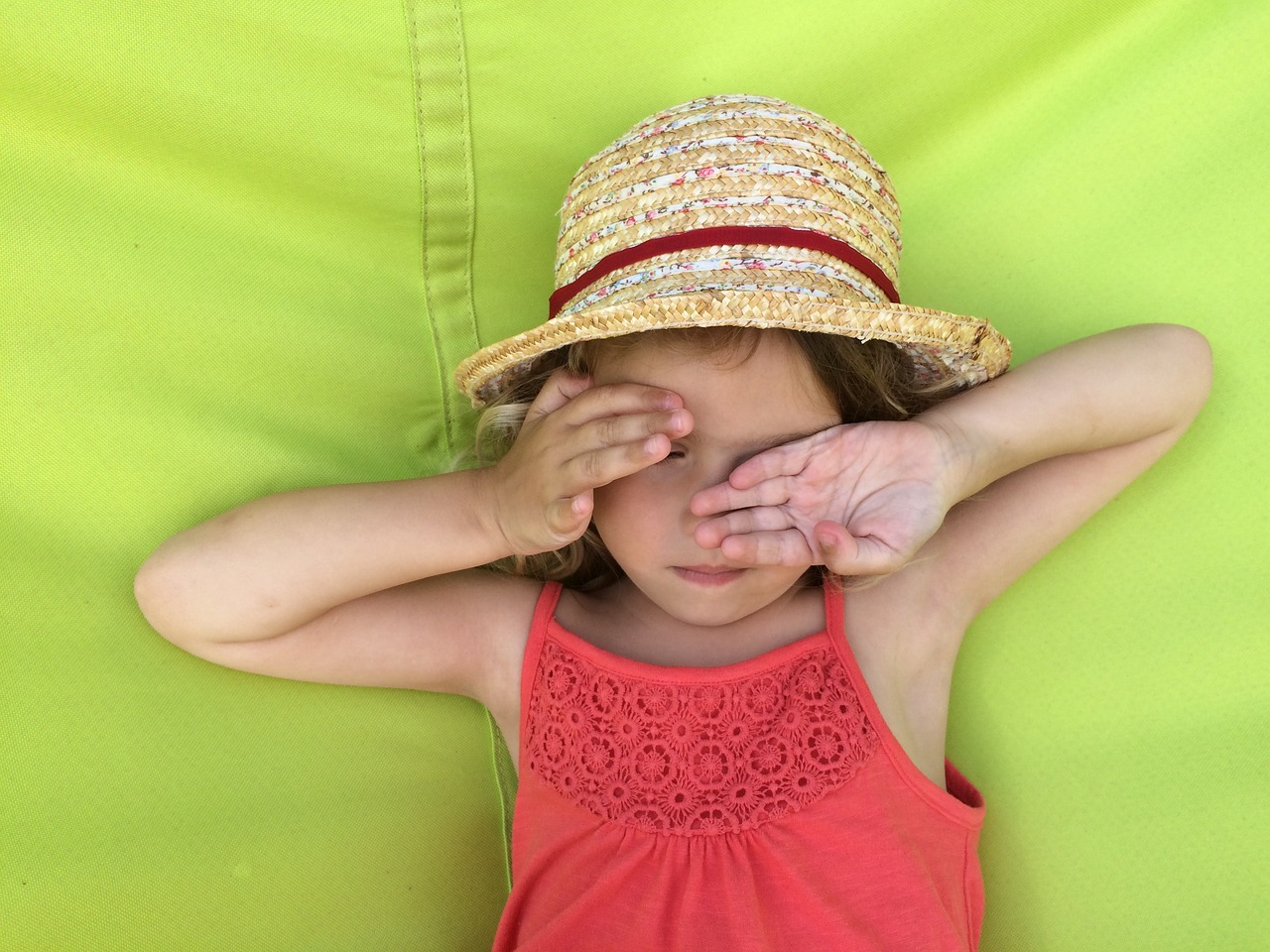 girl green hammock free photo