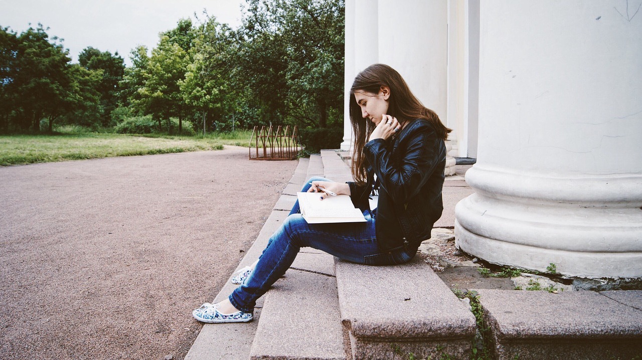 girl park woman free photo