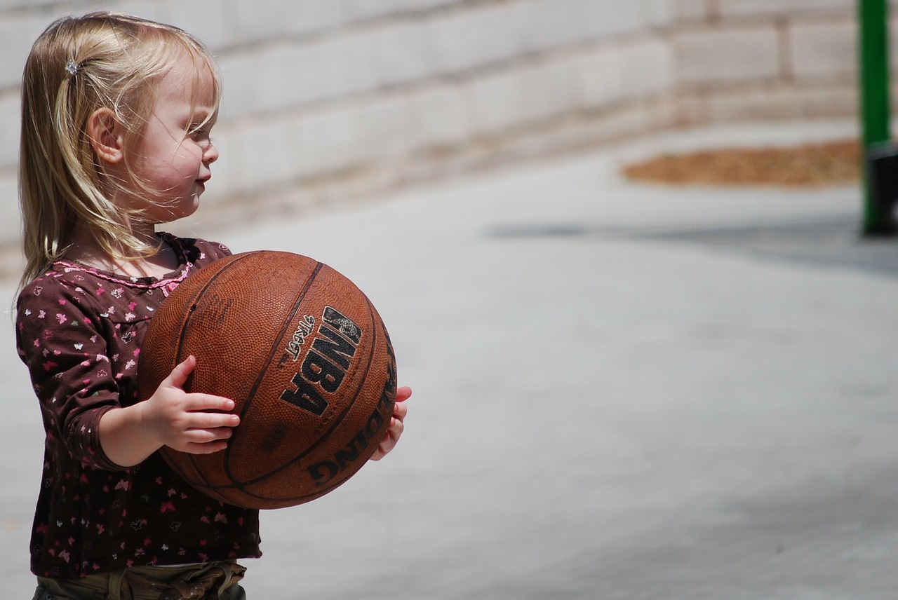 girl basketball cute free photo