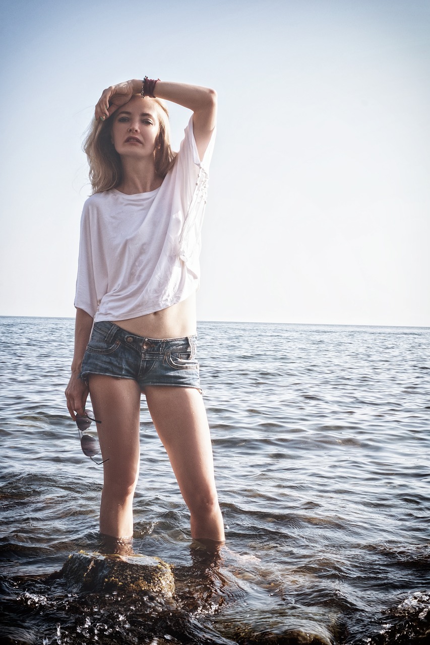 girl model summer free photo