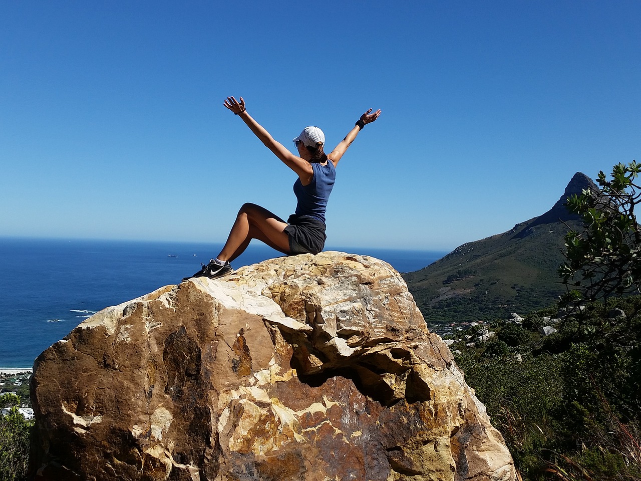 girl freedom climbing free photo