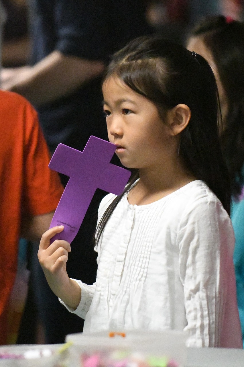 girl cross easter free photo