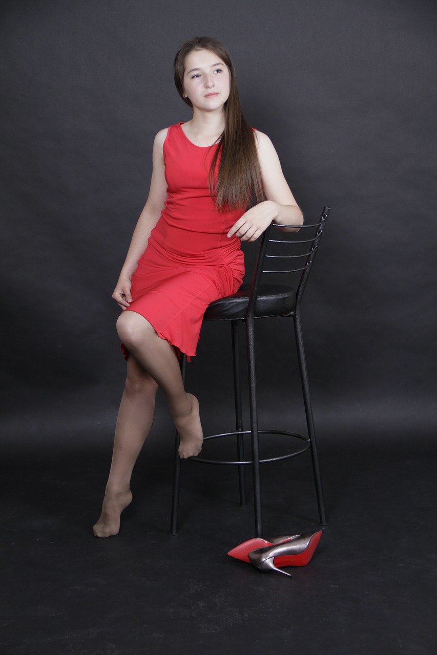 girl red dress free photo