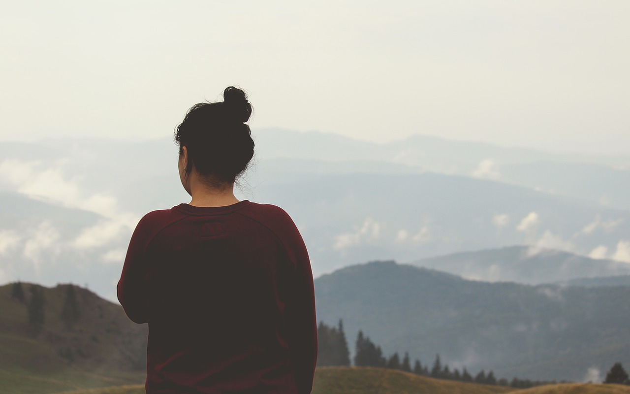 girl looking thinking free photo