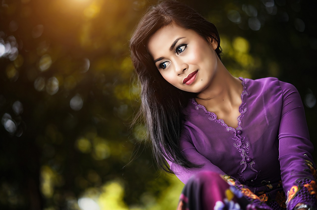 girl kebaya traditional dress free photo