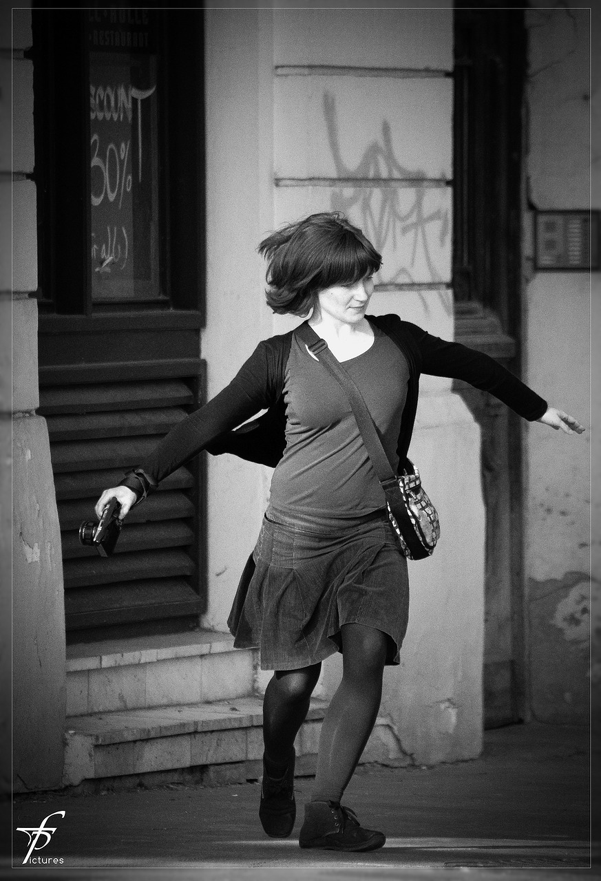 girl woman street life free photo