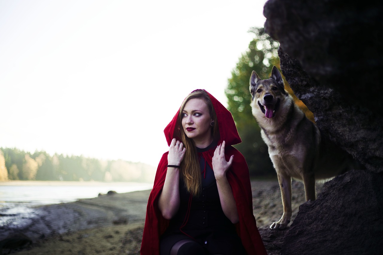 girl little red riding hood free pictures free photo