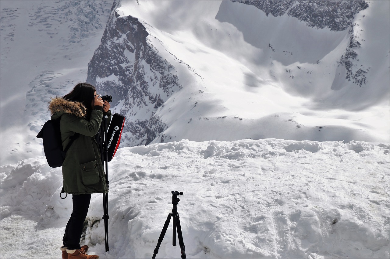 girl  photography  snow free photo