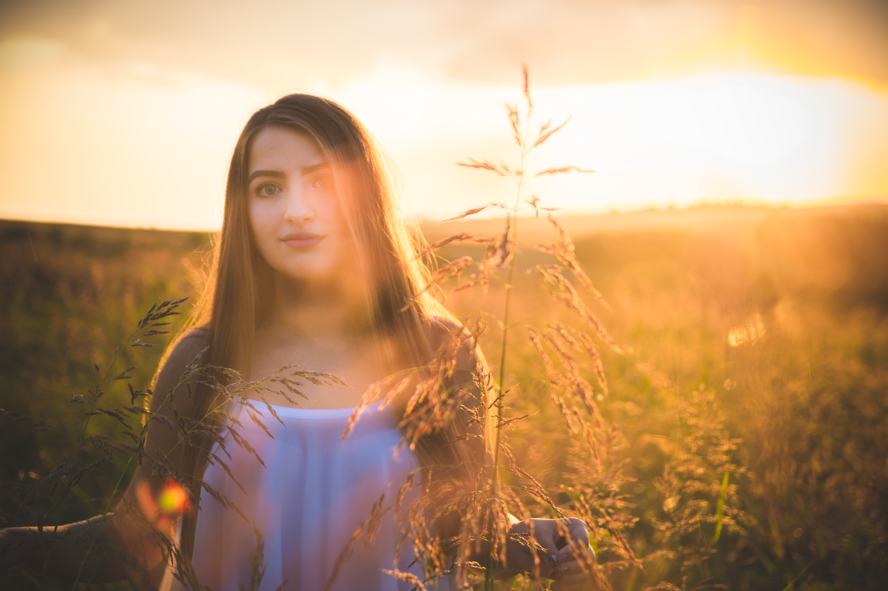 girl  portrait  sunset free photo