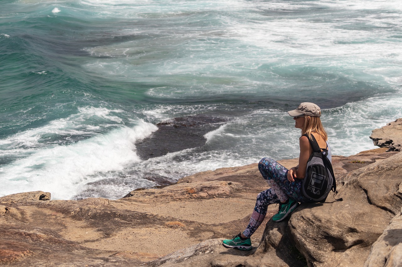 girl  looking  ocean free photo